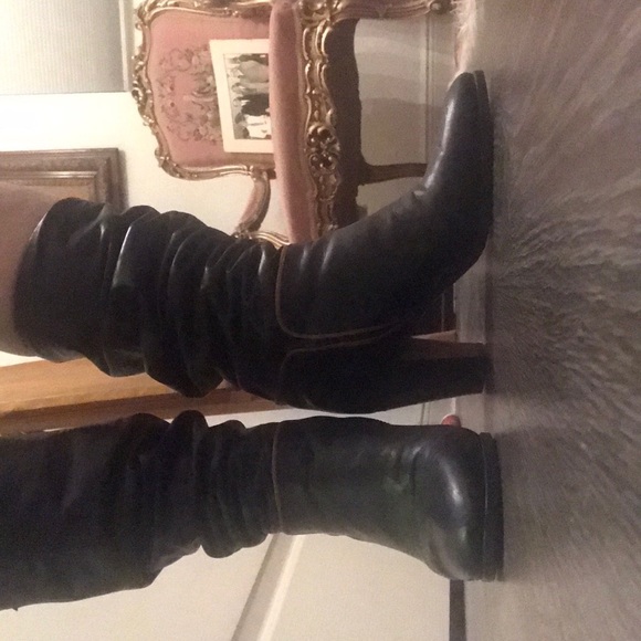 Vintage Gucci boots  excellent Collectible - Picture 1 of 8